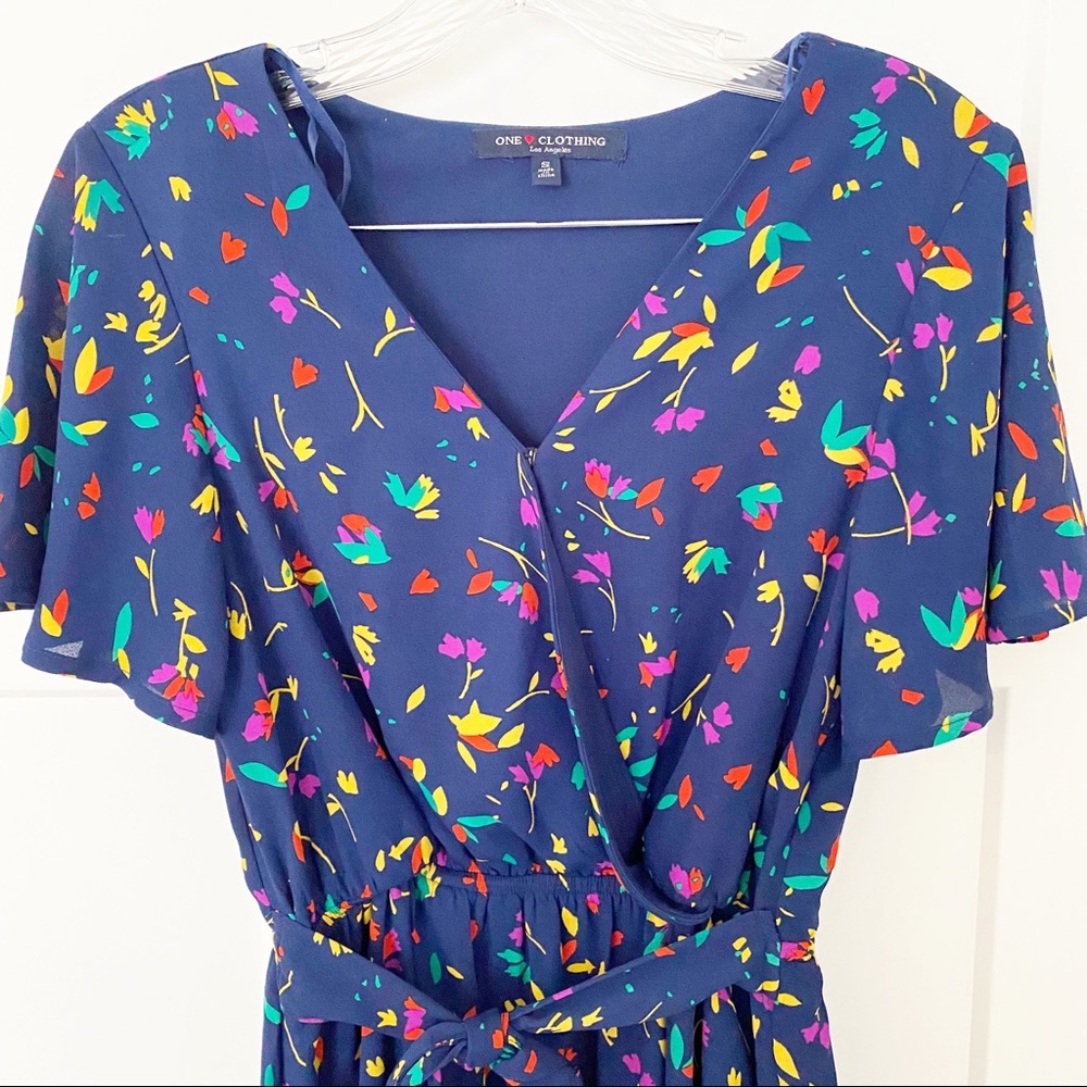 One clothing navy bright floral midi dress size small - Picture 2 of 4